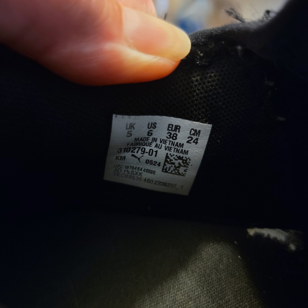 Puma Kids Black Sneakers - Picture 4 of 10